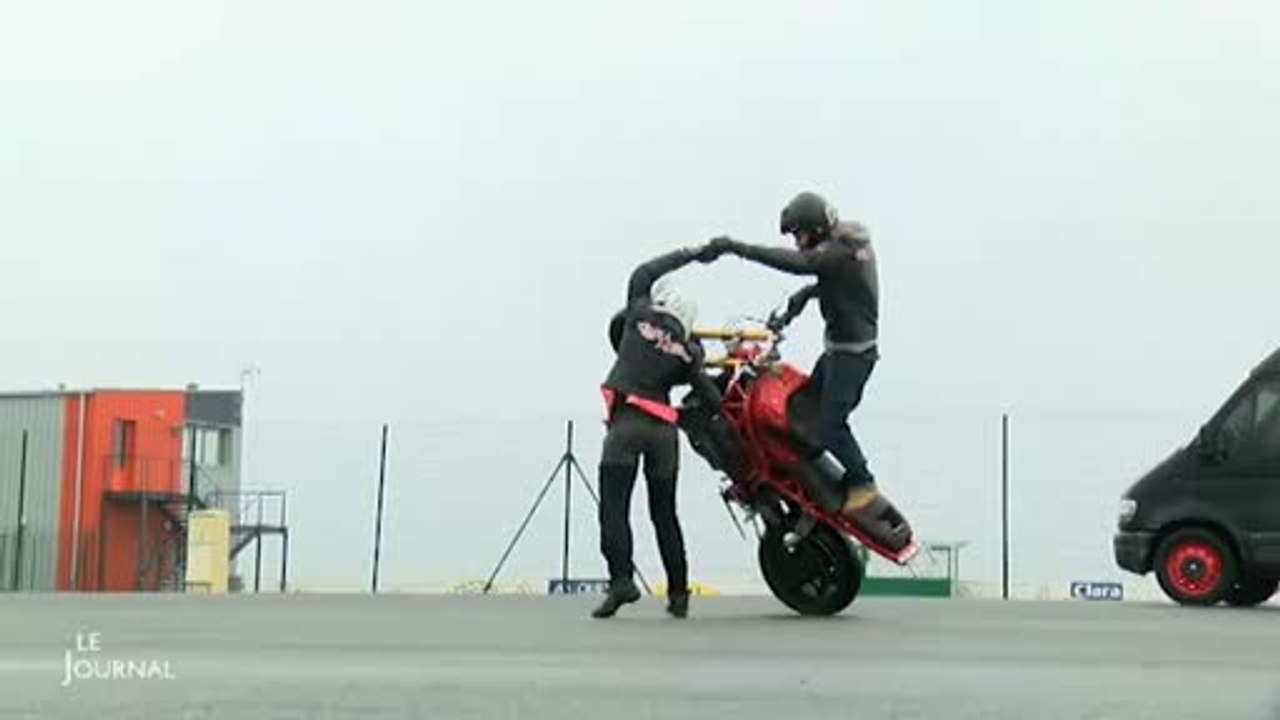 Acrobatie moto : Le Rolf Circus s'installe en Vendée