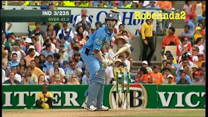 Yuvraj Singh 139 vs Australia  BEST ON YOUTUBE  SCG 2004