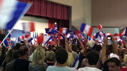 La Marseillaise entonnée par les militants FN