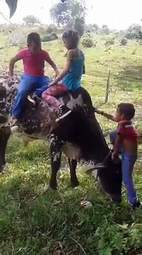 A mourir de rire Mbaye commercial et ses fans