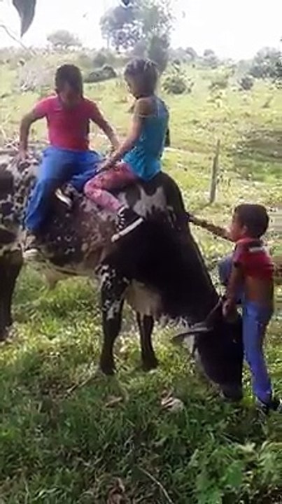 A mourir de rire Mbaye commercial et ses fans