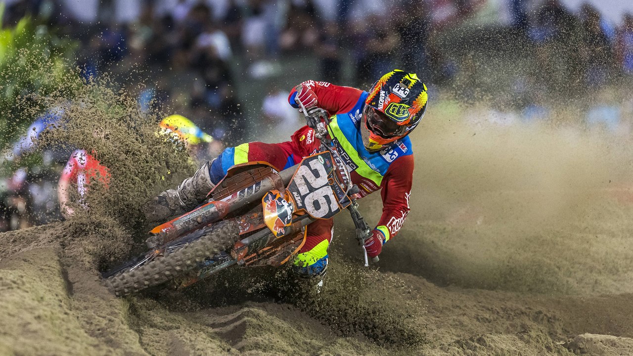 Racing the World's Roughest Supercross at Daytona | Moto Spy