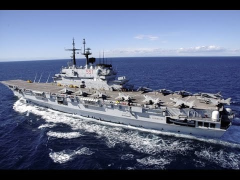 A bordo della portaerei Garibaldi al largo del golfo della Sirte On aircraft carrier