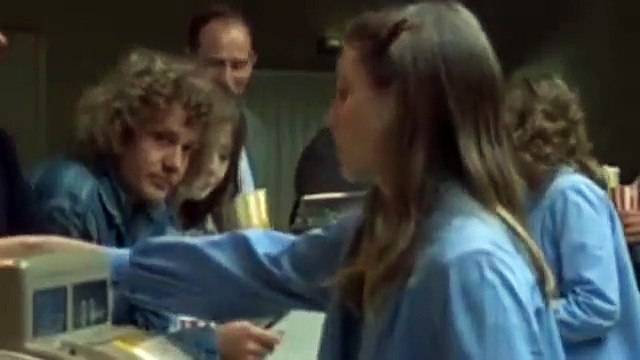 Begegnung am Vormittag - ganzer Film auf Deutsch Film auf Deutsch (Deutsche filme Synchronisiert und Untertitel Online kostenlos anschauen Action Komödie 2016) part 2/2