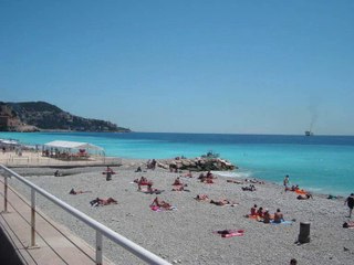 Download Video: Plage de Nice  France -  Extraordinaires plages de côte d’Azur - Vlog