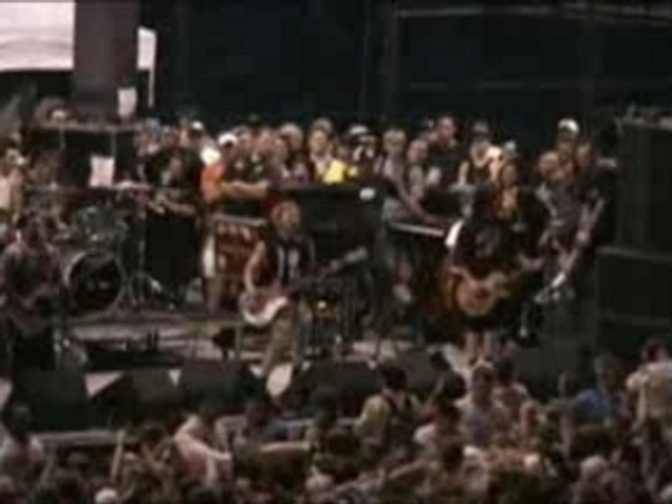 NOFX Live at the Warped Tour 2002 - Part 1