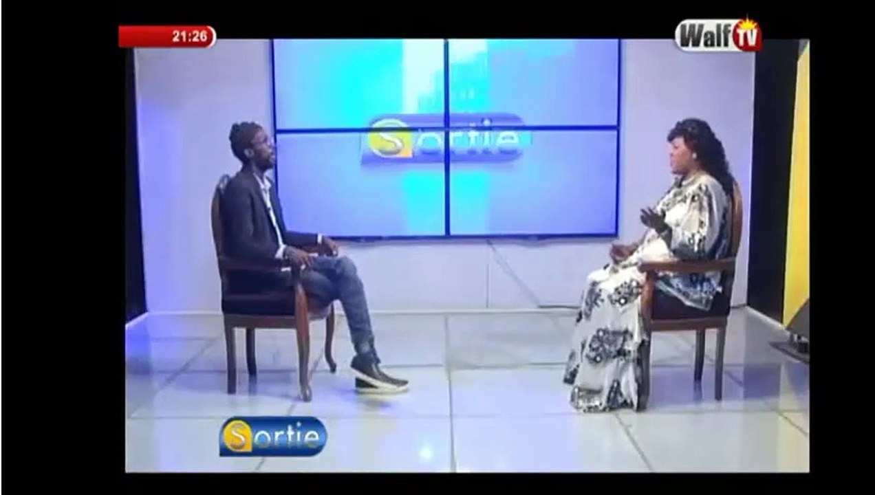 Fadel Barro- 'Wade m'a fait pleurer quand il a appelé à soutenir notre marche'