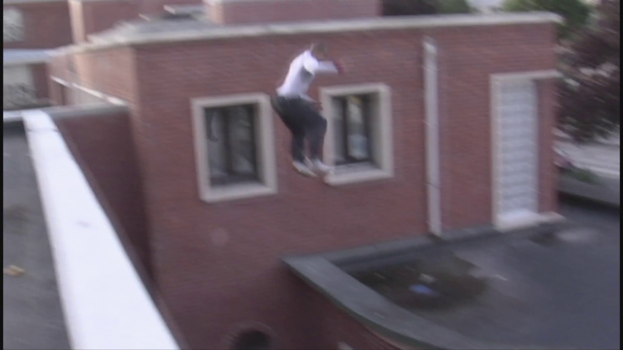 JACKIE CHAN TRIBUTE !!! Spidey Hot Kiosk PARKOUR