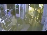 Catania - Assalto al negozio Adidas, presa la banda delle spaccate (12.04.17)