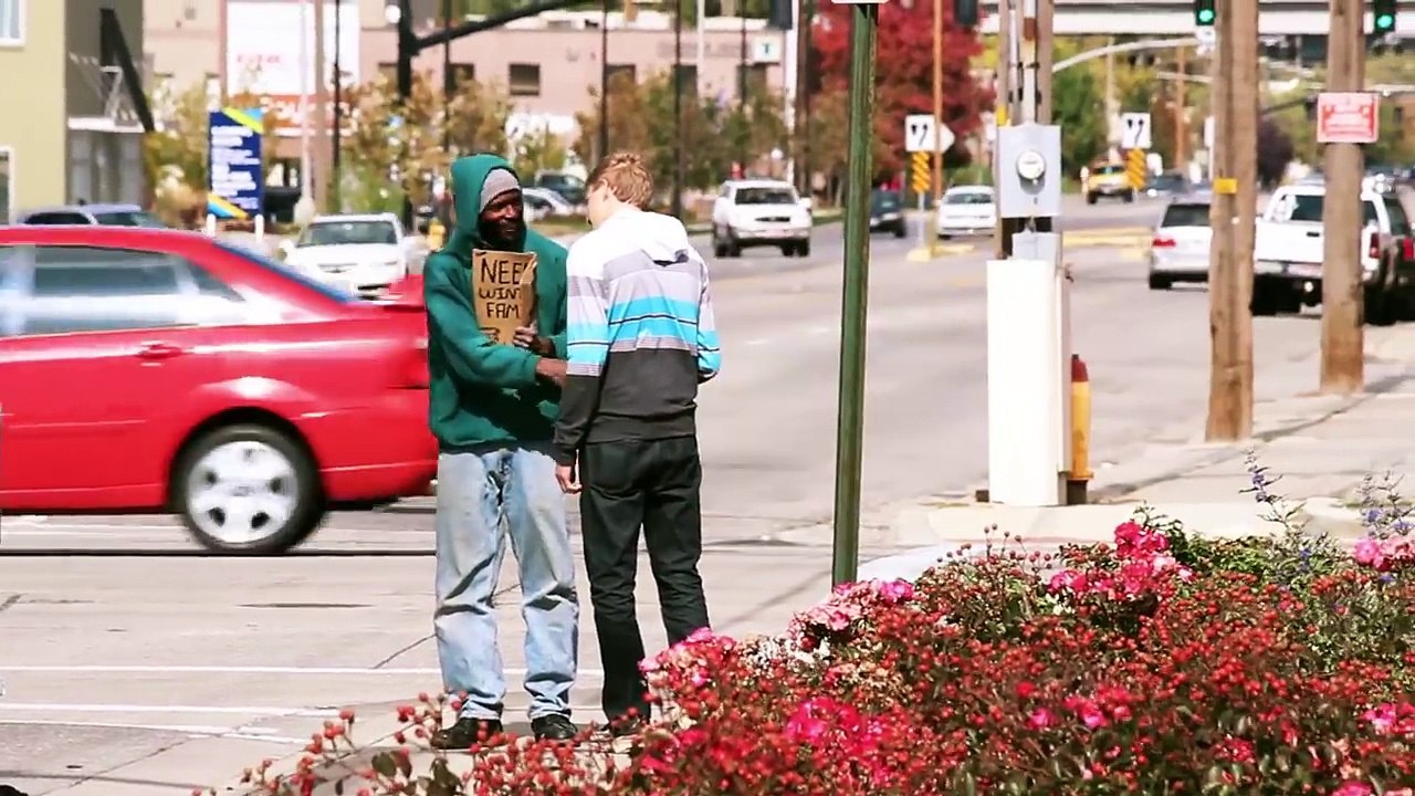 Giving $100 to Homeless People  | Give Back Films http://BestDramaTv.Net