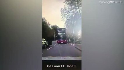 Jogger dodges pig being chased by police in London _ Daily Mail Online