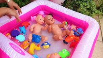 Twins Baby Doll splashing Giant Inflatable swimming pool with float toys Peppa Pig, Doc