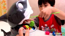 Daddy vs. Toddler SHAKY SHARK - Tabletop games toy