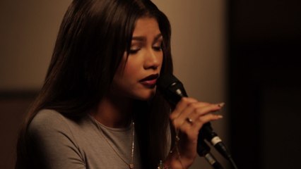 Zendaya - Replay (Acoustic)