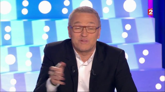 Maitre Gims interprète 'Tout donner' en live acoustique #ONPC-1OdwZN66W5I