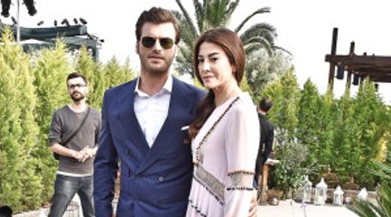 Kıvanç Tatlıtuğ'un Instagram'daki İlk Paylaşımı Eşiyle Romantik Fotoğrafı Oldu