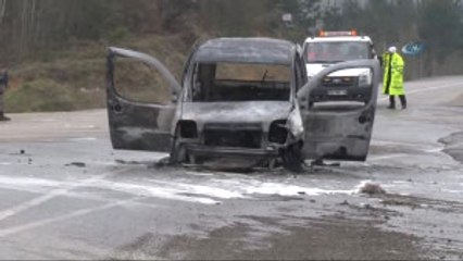 Seyir Halindeki Araç Alev Alev Yandı