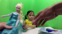 New FROZEN Fever Elsa and Anna Dolls Unboxing Surprise for asd