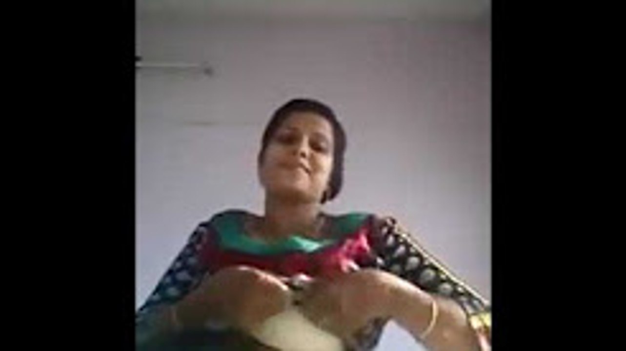 IMO MOBILE VIDEO CALL , ভালোবাসার জন্য মেয়েটি পাগলী, মেয়েটা এত Funny না দেখলে চরম মিস করবেন। - video Dailymotion