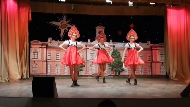 Nice Dance - Dancing oops // OOPS!!! Girls in Dance! // Russian Folk Dance