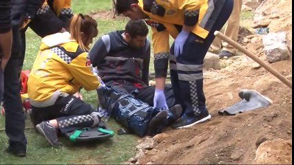 Göçük Altında Kalan İşçi Böyle Kurtarıldı