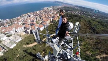 Gençlerden Tehlikeli Eğlence Kamerada