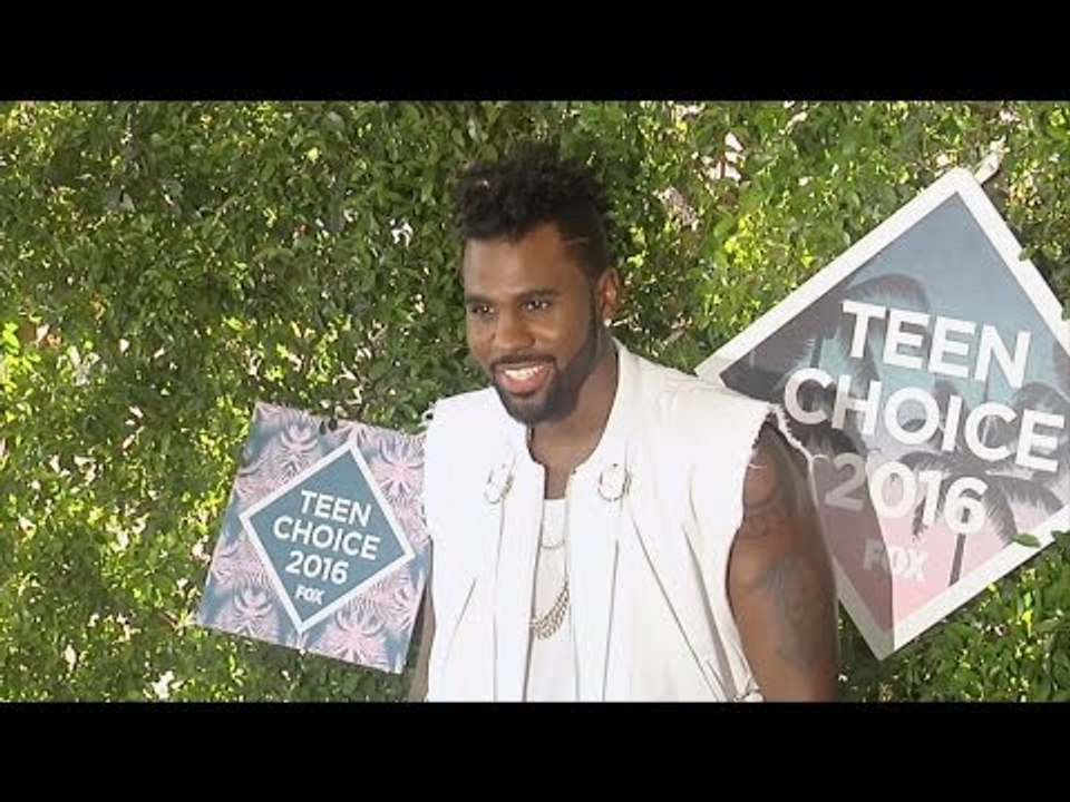 Jason Derulo Teen Choice Awards 2016 Green Carpet