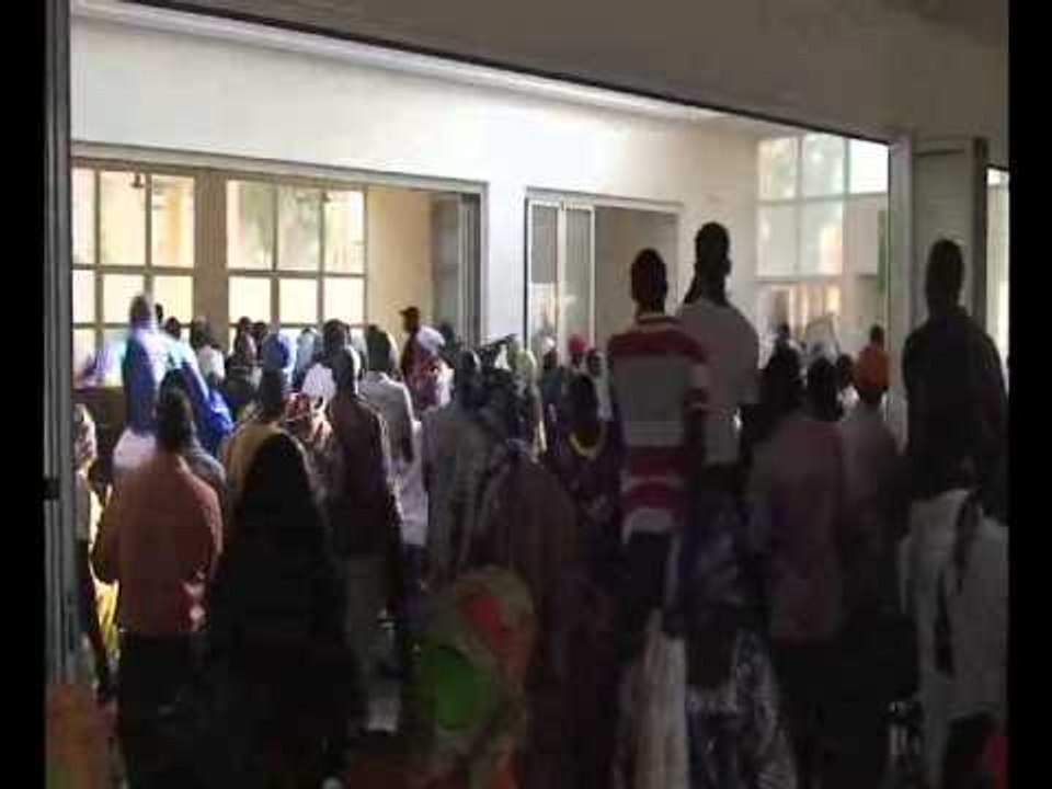 Les militants et leaders de Rewmi se donnent des coups de poings