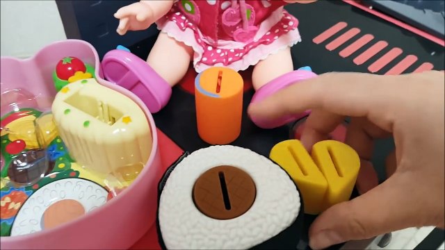 新商品！メルちゃんうさぎさんのおべんとうセットであそんだよ！ネネちゃんと一緒にピクニック ❤おままごと ごっこ 遊び トイキッズ 子供向け おもちゃ アニメ キッズ Toy