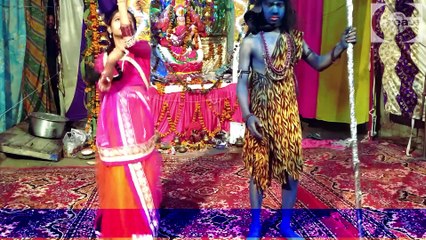 khadi khadi kyu hale gora dance