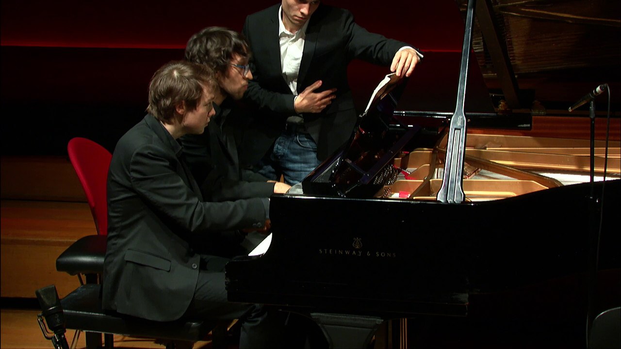 Stravinsky : Petrouchka, (extrait) Premier Tableau par Clément Lefebvre et Alexandre Lory