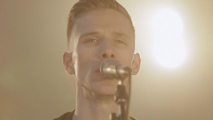 Derek Johnson - Power In The Cross