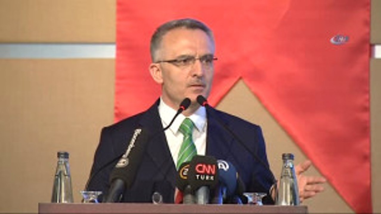 Bakan Ağbal Ankara Sanayi Odası İstihdam Ödül Törenine Katıldı