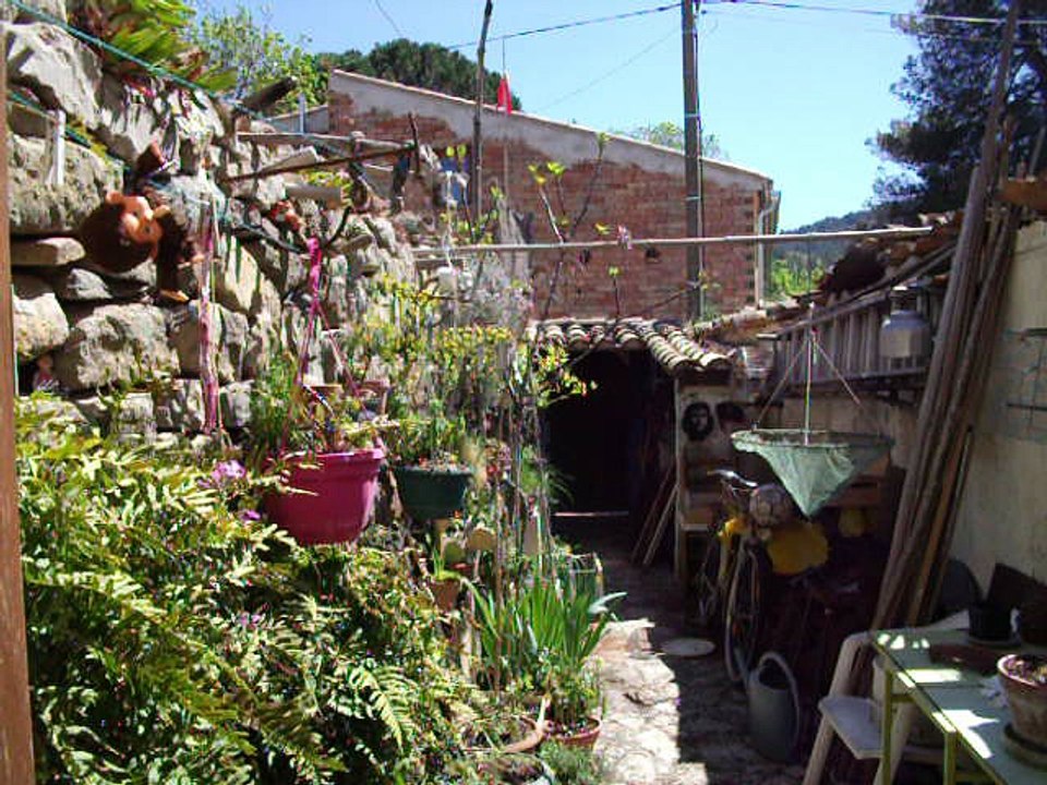 La prima a mon ostal del vilatge