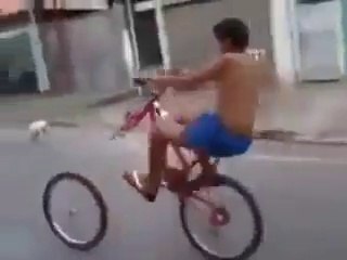 Bisikletle Ön Kaldıran Çocuğun Hazin Sonu