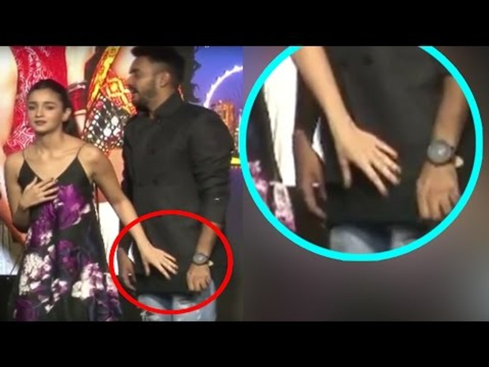 Oops ! Alia Bhatt Touched Private Part of Director Shashank Khaitan By Mistake