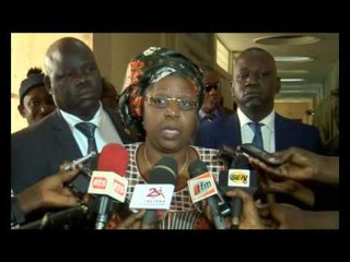 Awa Marie Coll Seck promet de revaloriser le statut des travailleurs de la santé