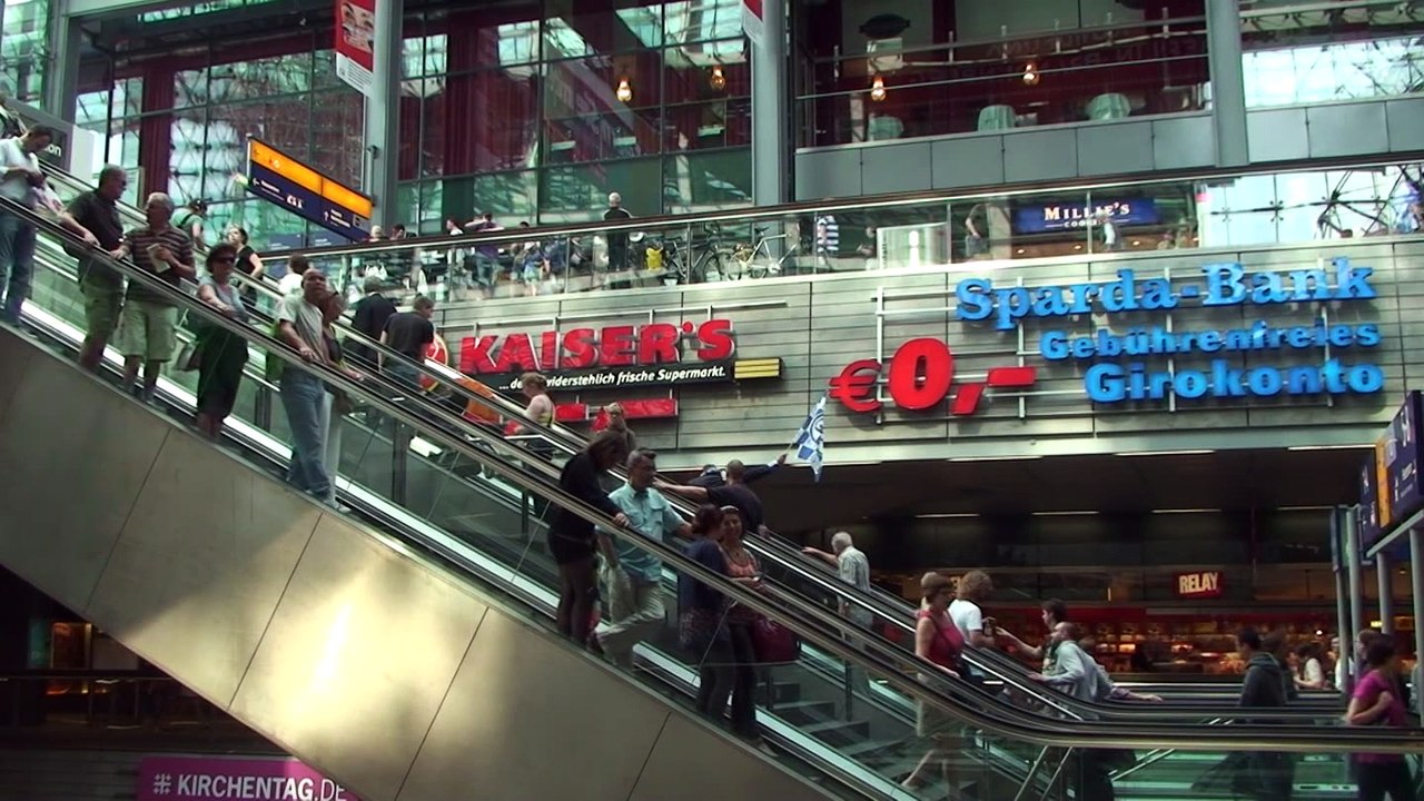 Statkiem Po Berlinie, Pracownia Filmowa i Fotograficzna, Berlin Foto Film, www.kamerzysta-szczecin.pl, www.hdv2.pl