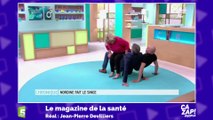 Le fou rire de Marina Carrère d'Encausse après un drôle d'exercice physique !