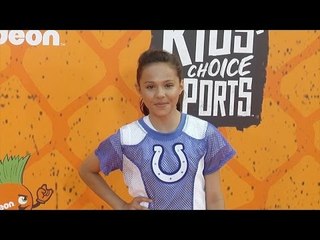Breanna Yde Kids’ Choice Sports 2016 Orange Carpet