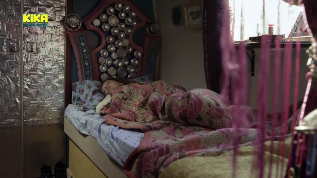 Annedroids - 3. Der Rasenmäh-Roboter | Mehr auf KiKA.de