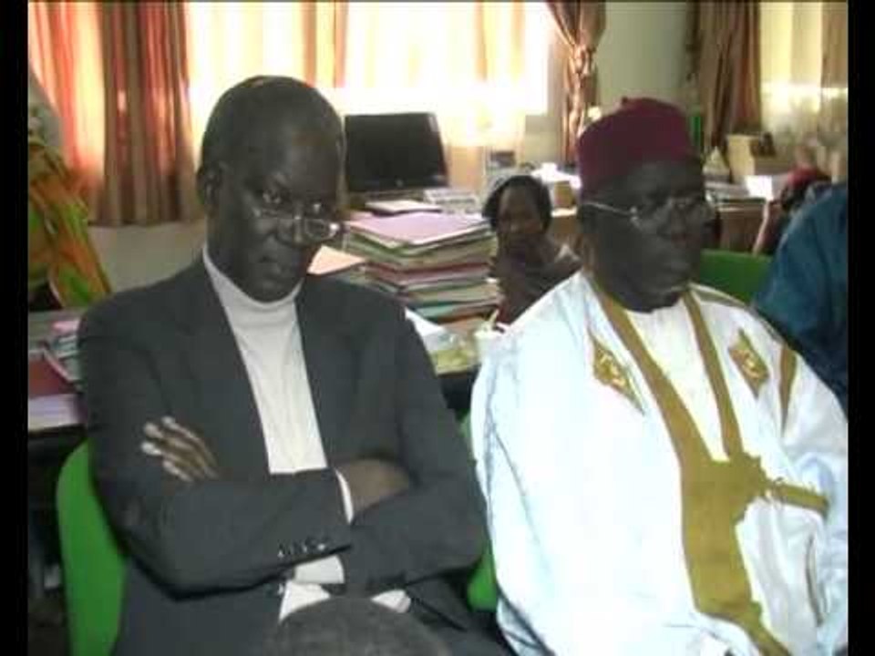 Visite de Serigne Bass Abdou Khadre à l'université Gaston Berger