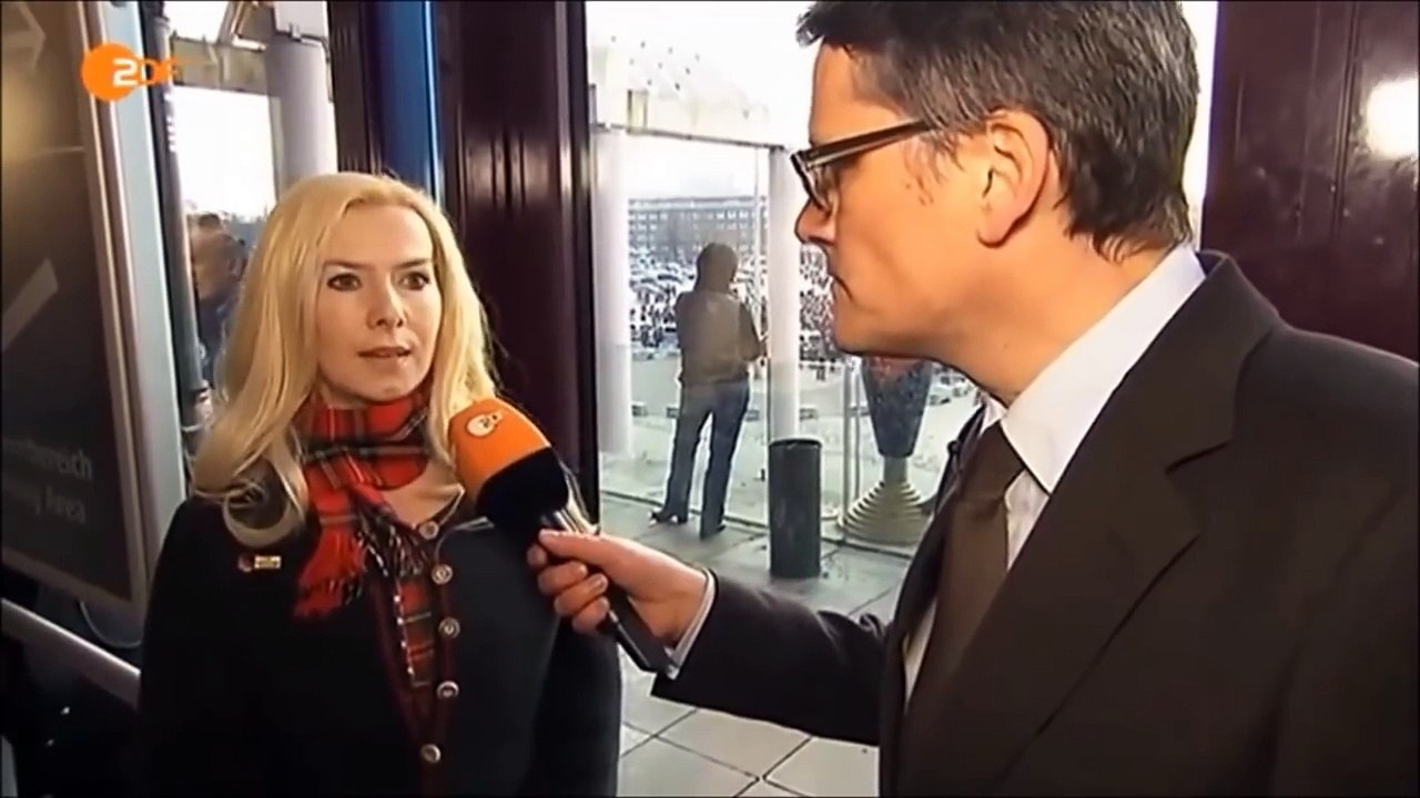 Die Wahrheit über Antifa - Vom Deutschen Staat finanzierte Anti-Deutschland Organisation