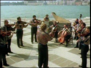 Academy of Ancient Music - Vivaldi: Spring (The Four Seasons)
