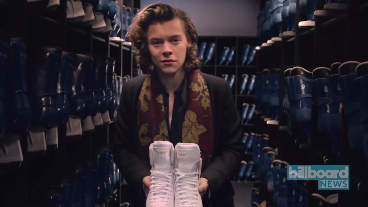 Harry Styles to Perform Second New Song on 'SNL' |  Billboard News