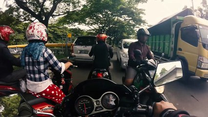 PATUHI BERLALU LINTAS