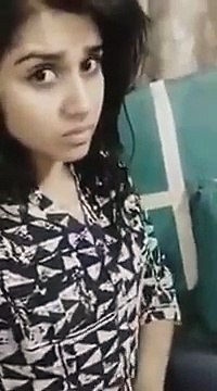 Wow! Superb Cute Dubsmas Of Tamil Ponnu Tamil Girls Dubsmash