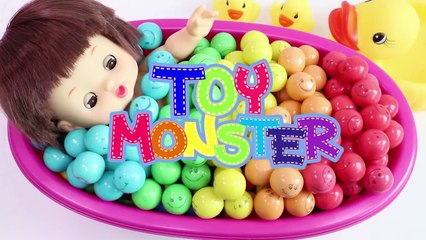Baby Doll Bath With Learn Colors Big Bubble Gum Nursery Rhymes Finger Song For Kids-8BFc5y96O6A