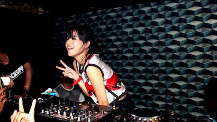 Mawar Di Tangan Melati Di Pelukan DJ Remix Funkot