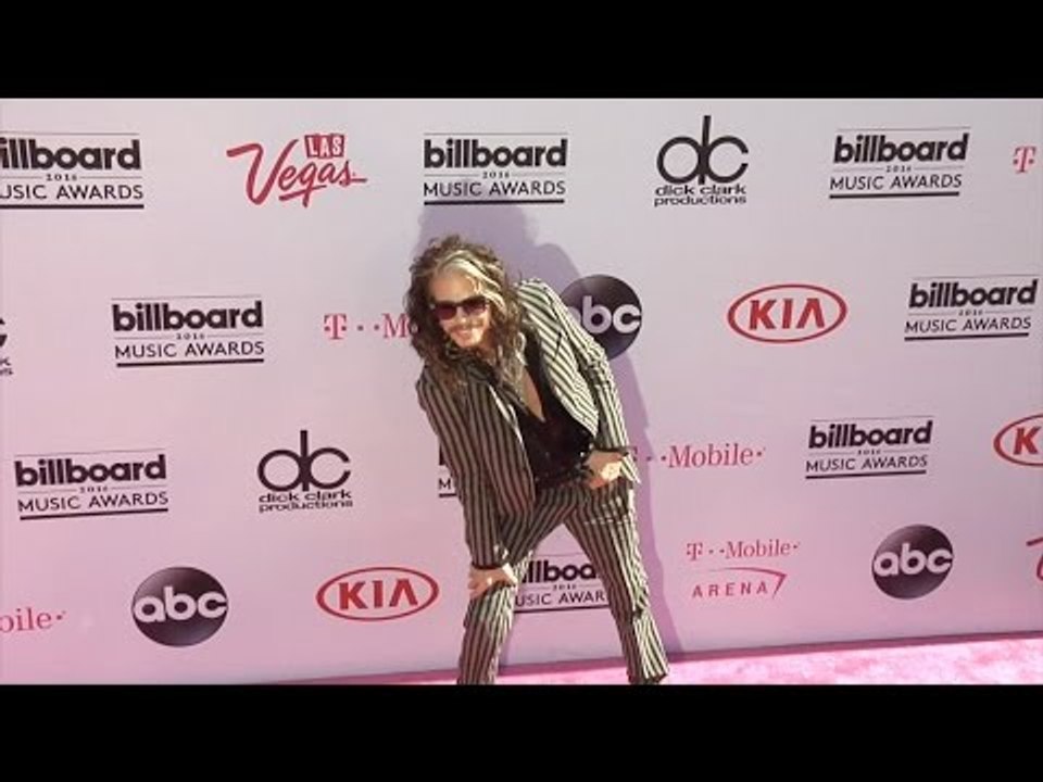 Steven Tyler 2016 Billboard Music Awards Pink Carpet
